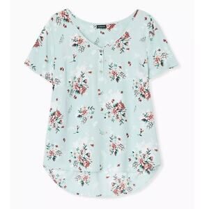 NWT Torrid Georgette Hi-Low Button Floral V-Neck Blouse Shirt Plus Size: 5X (28)